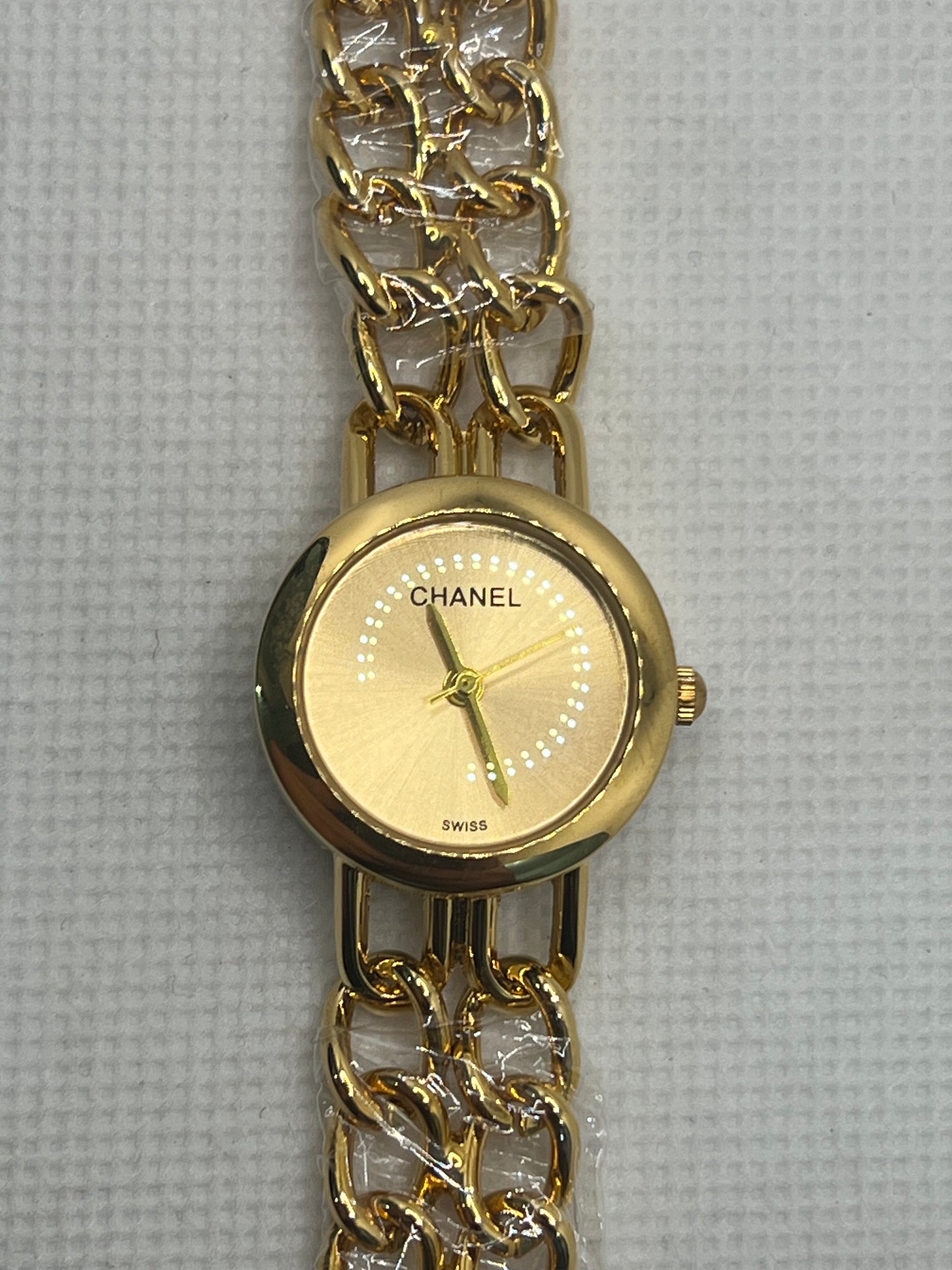 Chanel Classic Gold Women's Watch - Small Round Dial