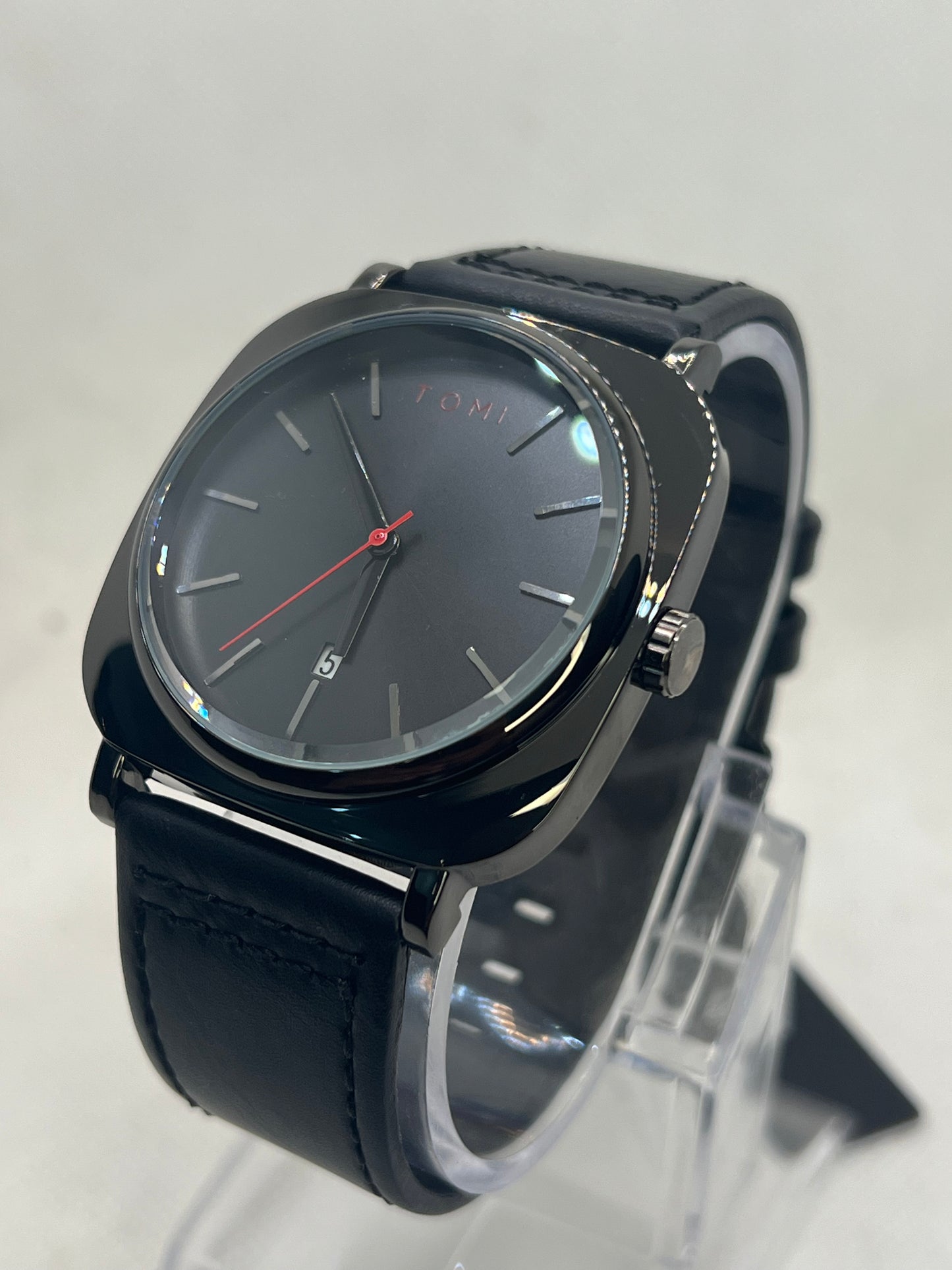 Tomi Watch Black with Date