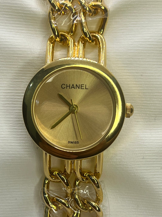Chanel Classic Gold Women's Watch - Small Round Dial